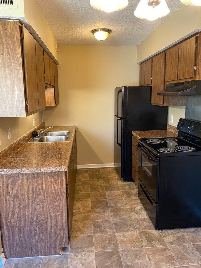 Photo - COMING SOON! 1 Bedroom Apartment in Butler!!!