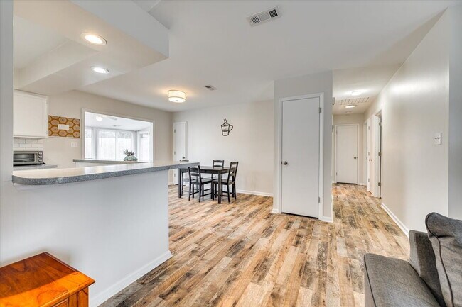 "Fully Furnished Charming 3-Bedroom Home in Pineville!"