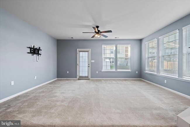 Photo - 32 Healey Ct