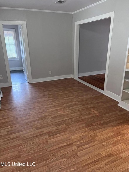 Photo - 2700 Pine Ave