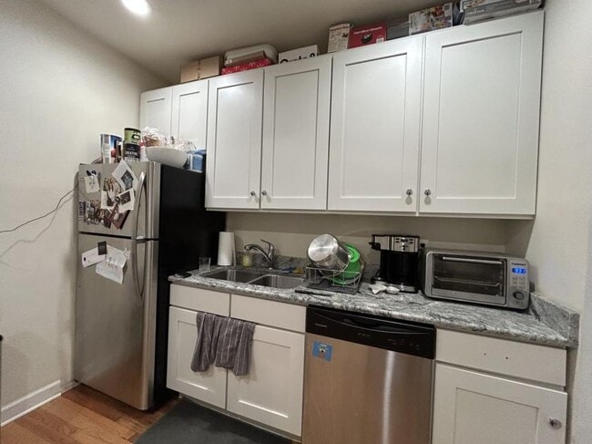 Photo - 1 bedroom in Chicago IL 60625 Unit 1