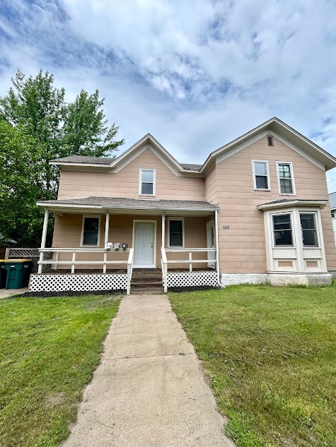 Photo - 528 Union St