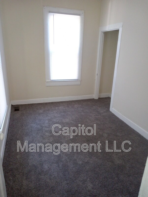 Photo - 917 Seymour Ave Unidad 2