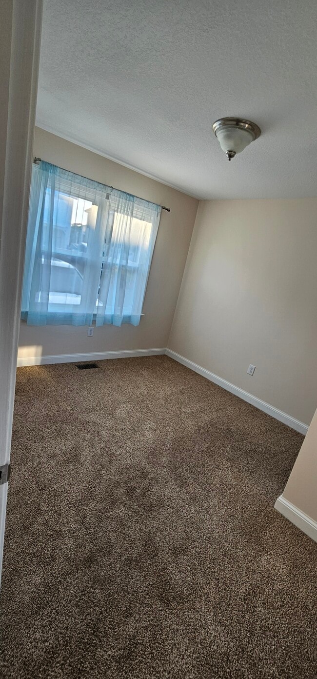 Bedroom 1 (Downstairs) - 5315 Captains Way