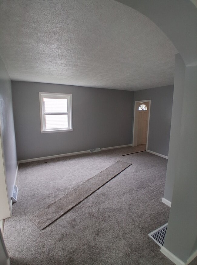 Photo - 227 W 3rd St