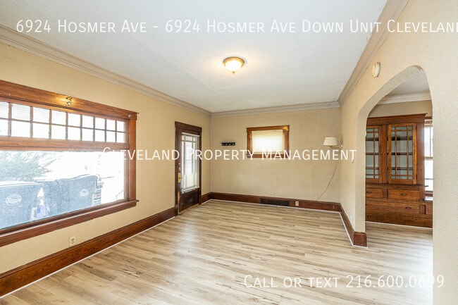 Photo - 6924 Hosmer Ave