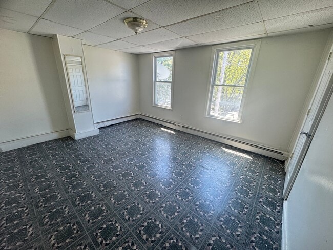 Photo - 257 Marshall St