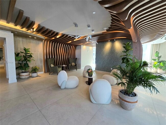 Photo - 700 NE 24th St Unit 3104