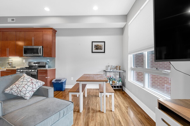 Photo - 3519 14th St NW Unit 3