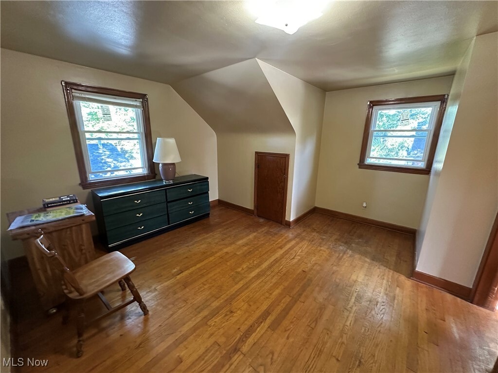 Photo - 644 W Judson Ave