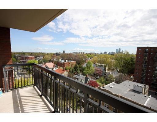 Photo - 60 Longwood Ave