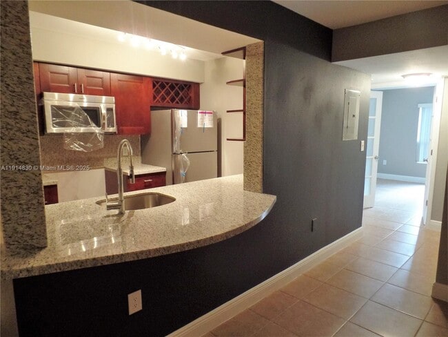 Photo - 2405 NW 33rd St Unit 1209