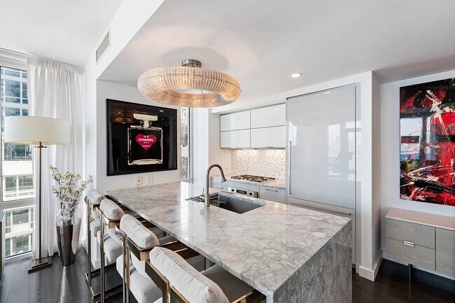 Photo - 22 N 6th St Unidad 10M