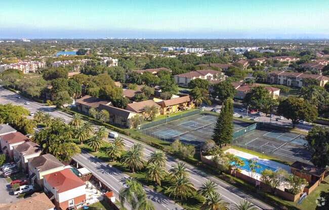 Aerial - Tennis Villas Apartments