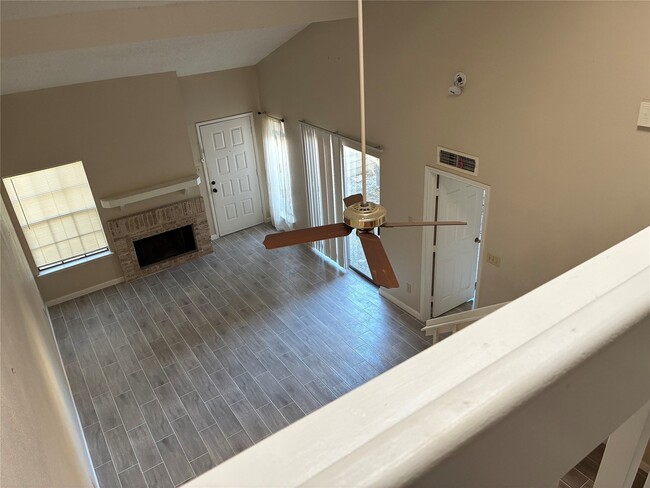 Photo - 11917 Bob White Dr Unit 881