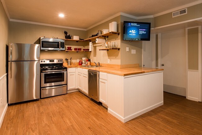 Photo - AgTech Gardens