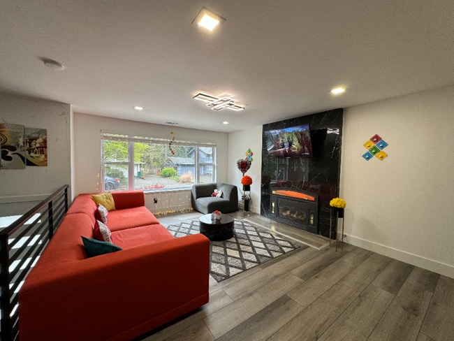 Photo - 12230 95th Pl NE