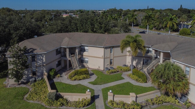 Building Photo - 2625 Heathcote Dr Unit 2609