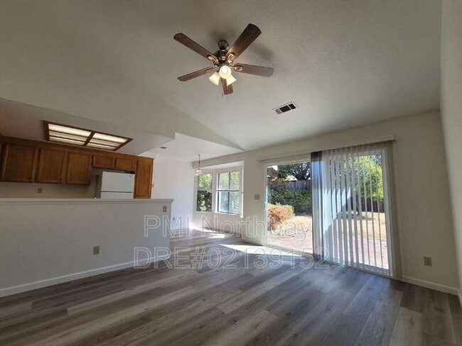 408 Hamilton Dr