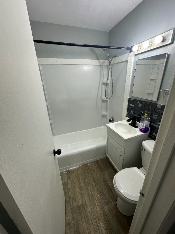 Photo - 260 S Jefferson St Unit 5