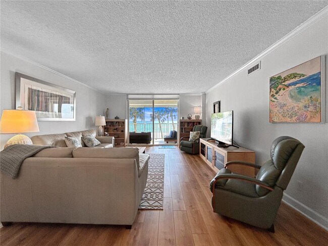 Photo - 4325 Gulf of Mexico Dr Unit 305