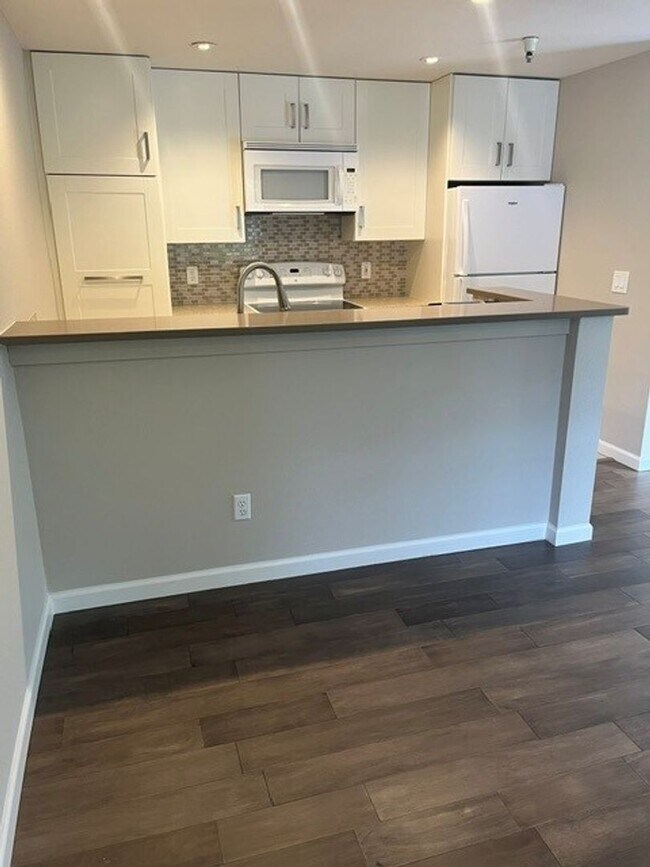 Photo - 2Bd/1Ba Newcastle Condo Unidad L305