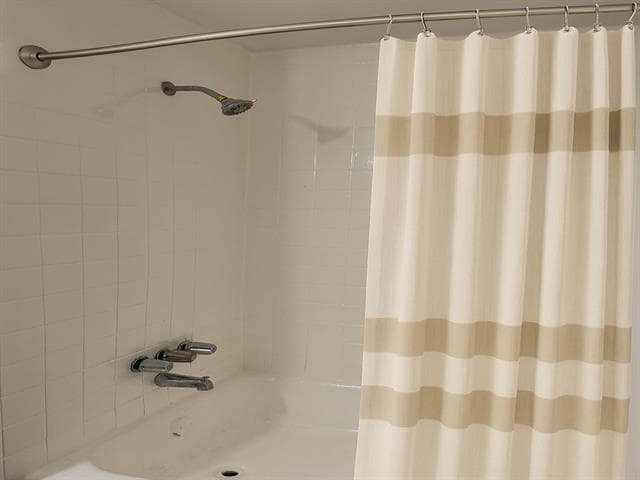 Photo - 4335 Cedar Springs Rd Unidad 116