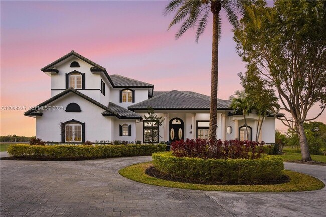 Photo - 20401 SW 48th Pl