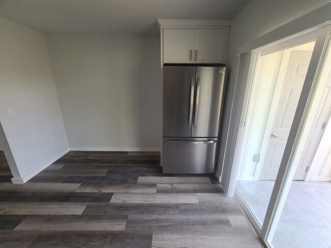 7196 68th Ct N