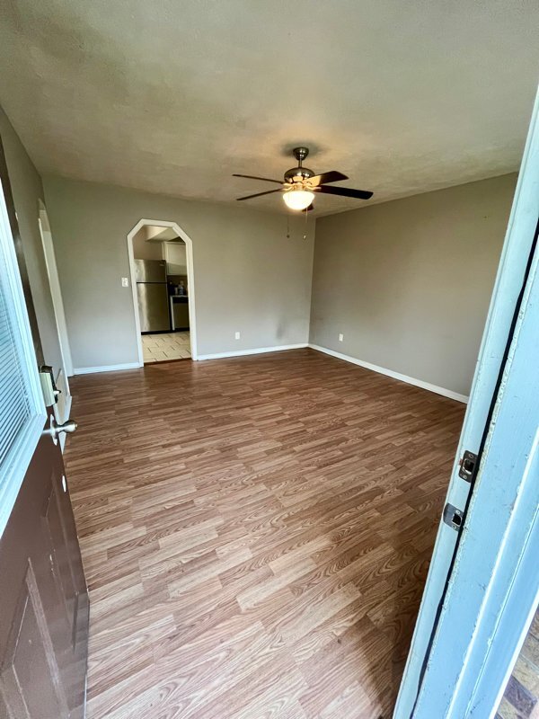 Photo - 6044 Cordova Rd