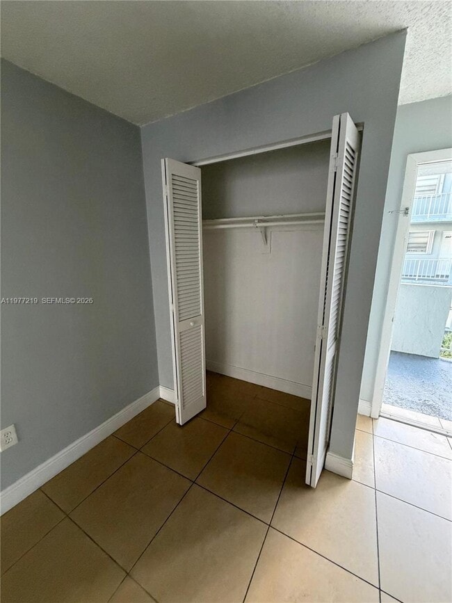 Photo - 1735 W 60th St Unit M201