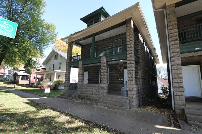 Building Photo - 906 N 4th St Unit 904 N 4th St Rental