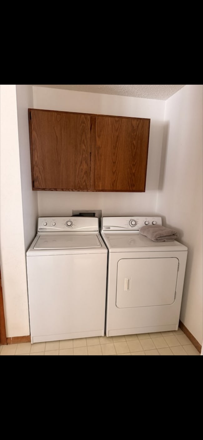 Photo - 3103 Covent Garden St S