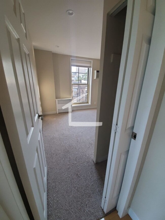 Photo - 2BR 1Bth unit. Heat/Hot Water included. Great location!