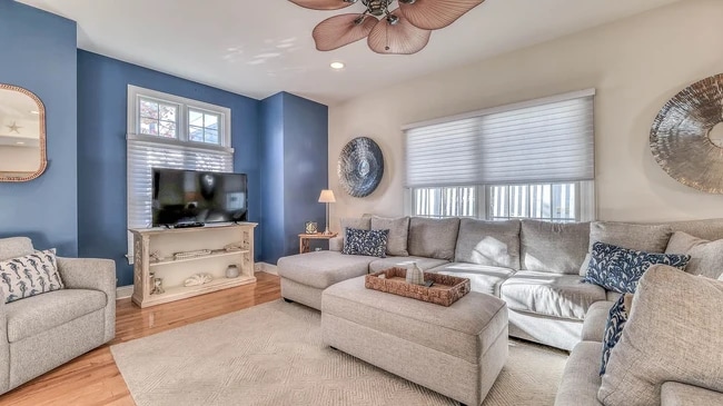 Photo - 119 N Belmont Ave