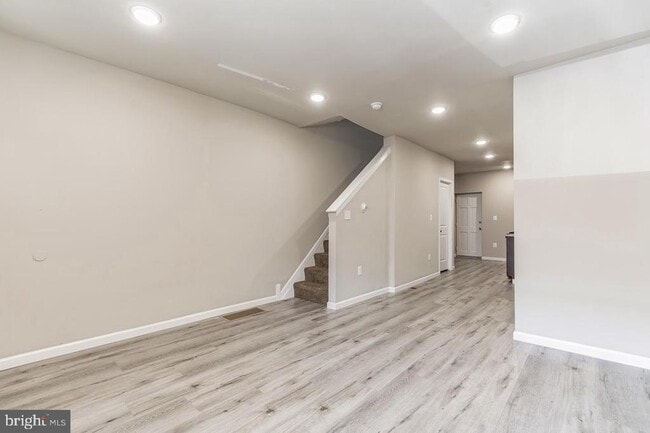 Photo - 5727 Osage Ave