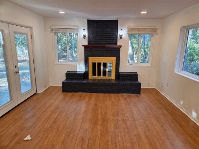 Photo - 1109 Le Badine Ct