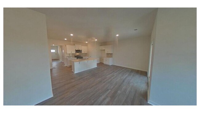 Photo - 1421 6th St NE