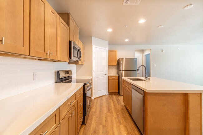 Photo - 217 Pk Pl Cir Unit C