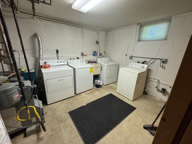 Photo - 657 Childs Ave Unit 1