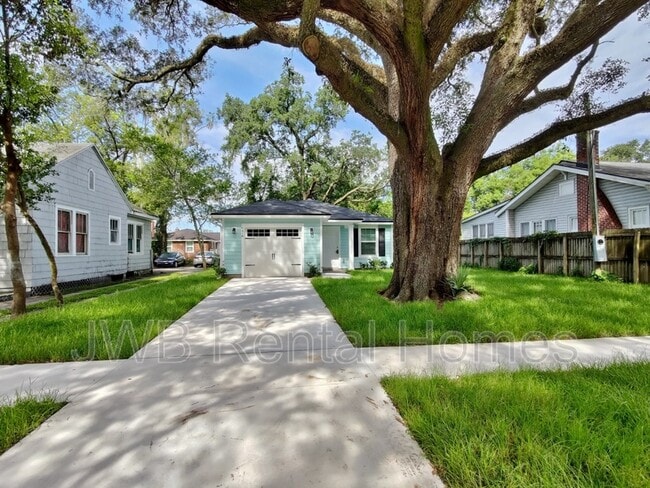 Building Photo - 6410 Sapphire Dr Rental