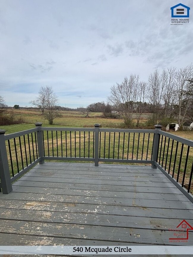 Photo - 540 McQuade Cir