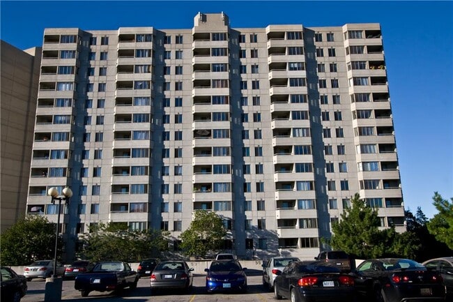 Building Photo - Highview East