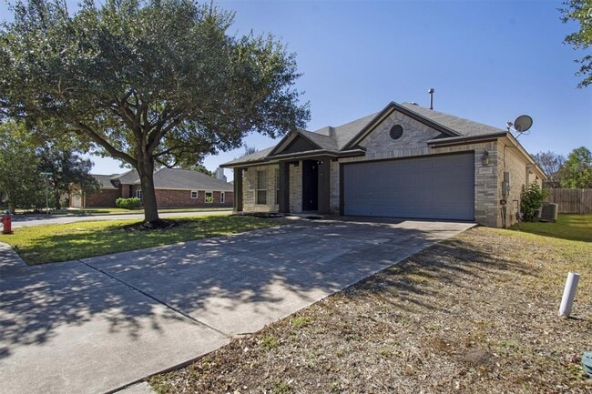 Photo - 3300 Winding Shore Ln