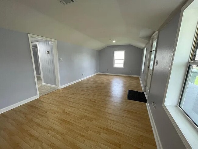5369 Munson Hwy