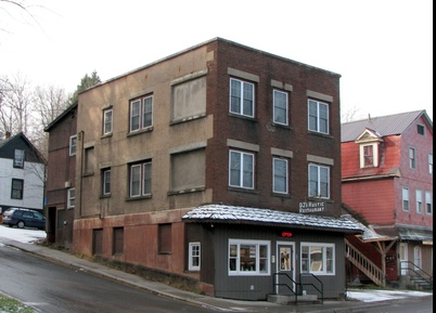 Exterior Building - Parking Lot in the back - 151 Broadway Apartments