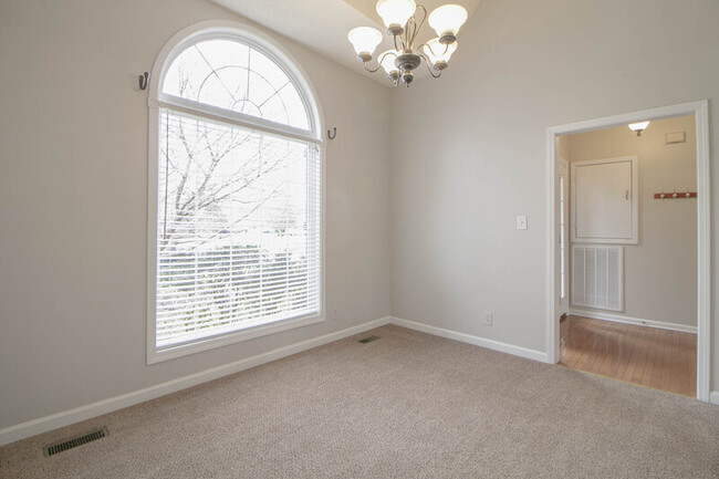 Photo - 285 Sunny Slope Ct