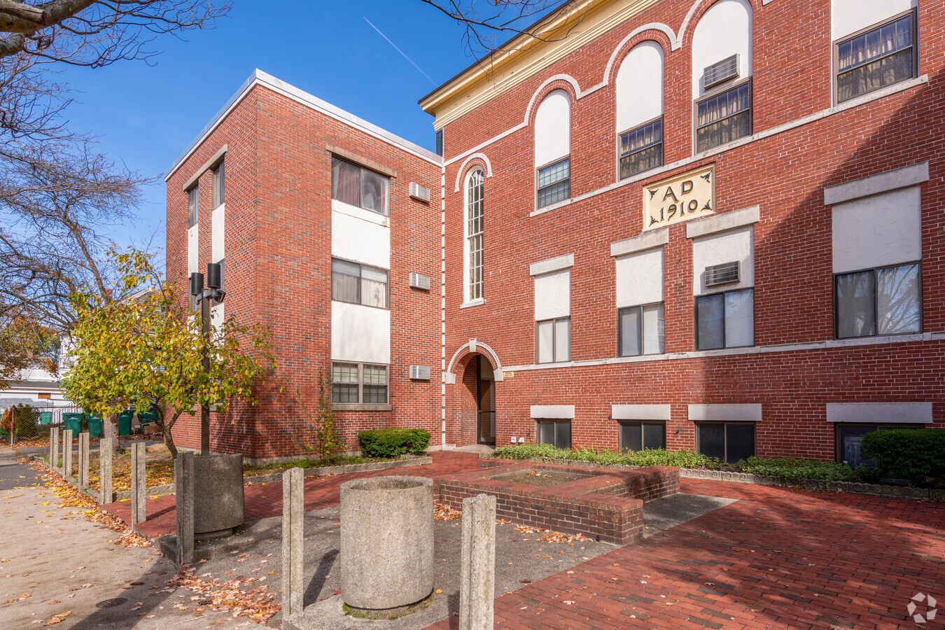 Photo - 505-509 Chatham St