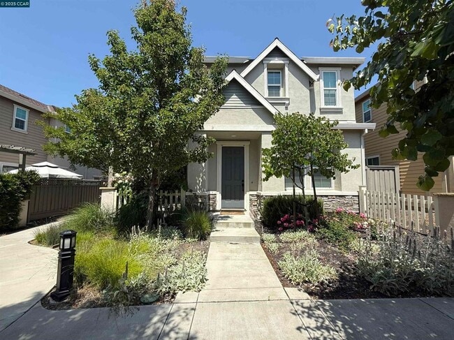 Photo - 221 Southpark Ct House