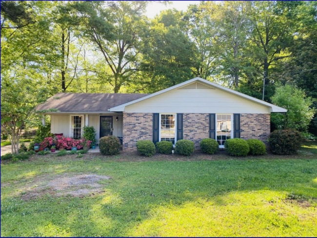 Building Photo - 403 Dunlop Dr Rental